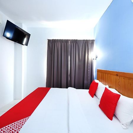 Super Oyo 502 Midah Inn Puchong Extérieur photo