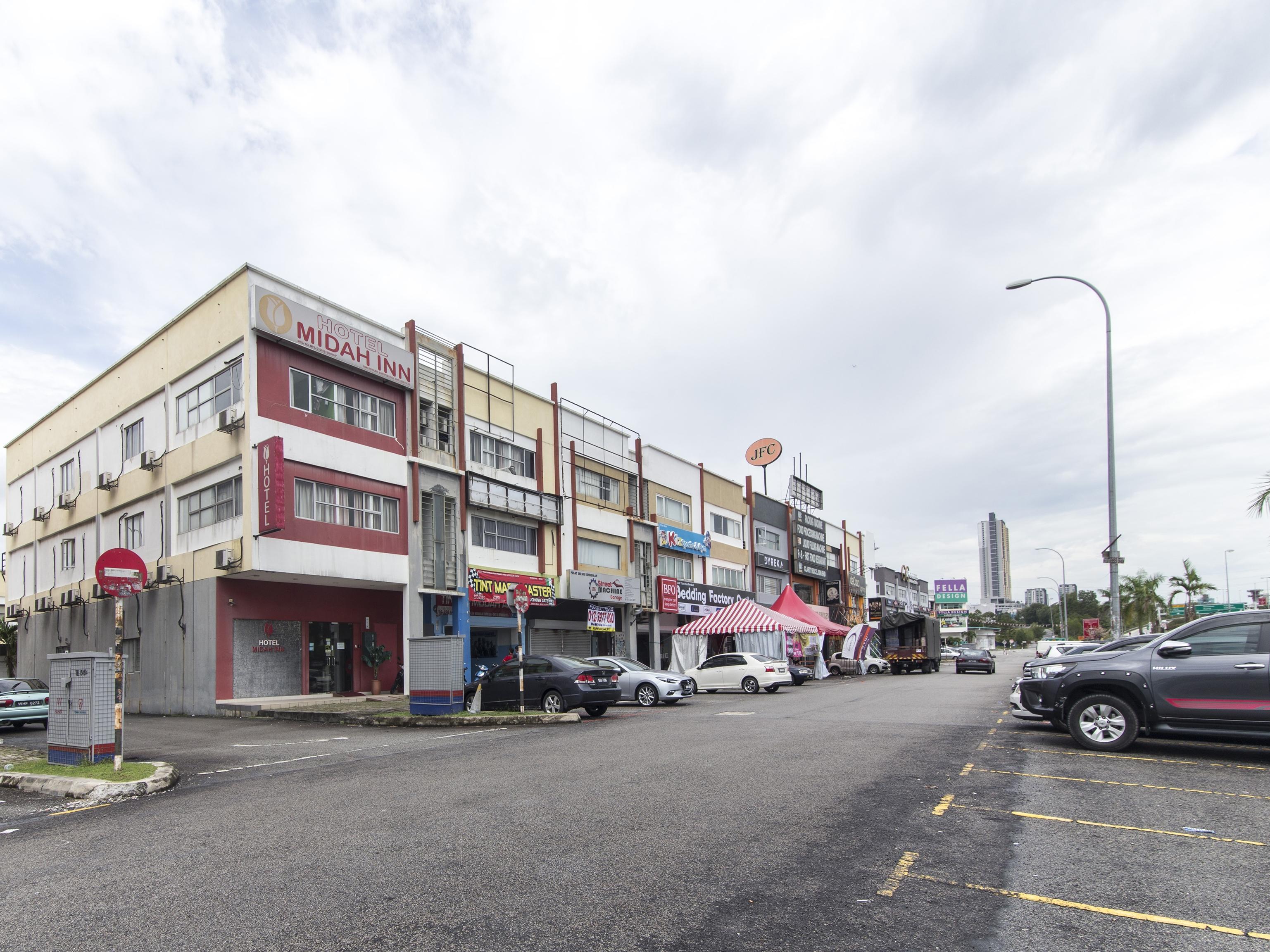 Super Oyo 502 Midah Inn Puchong Extérieur photo