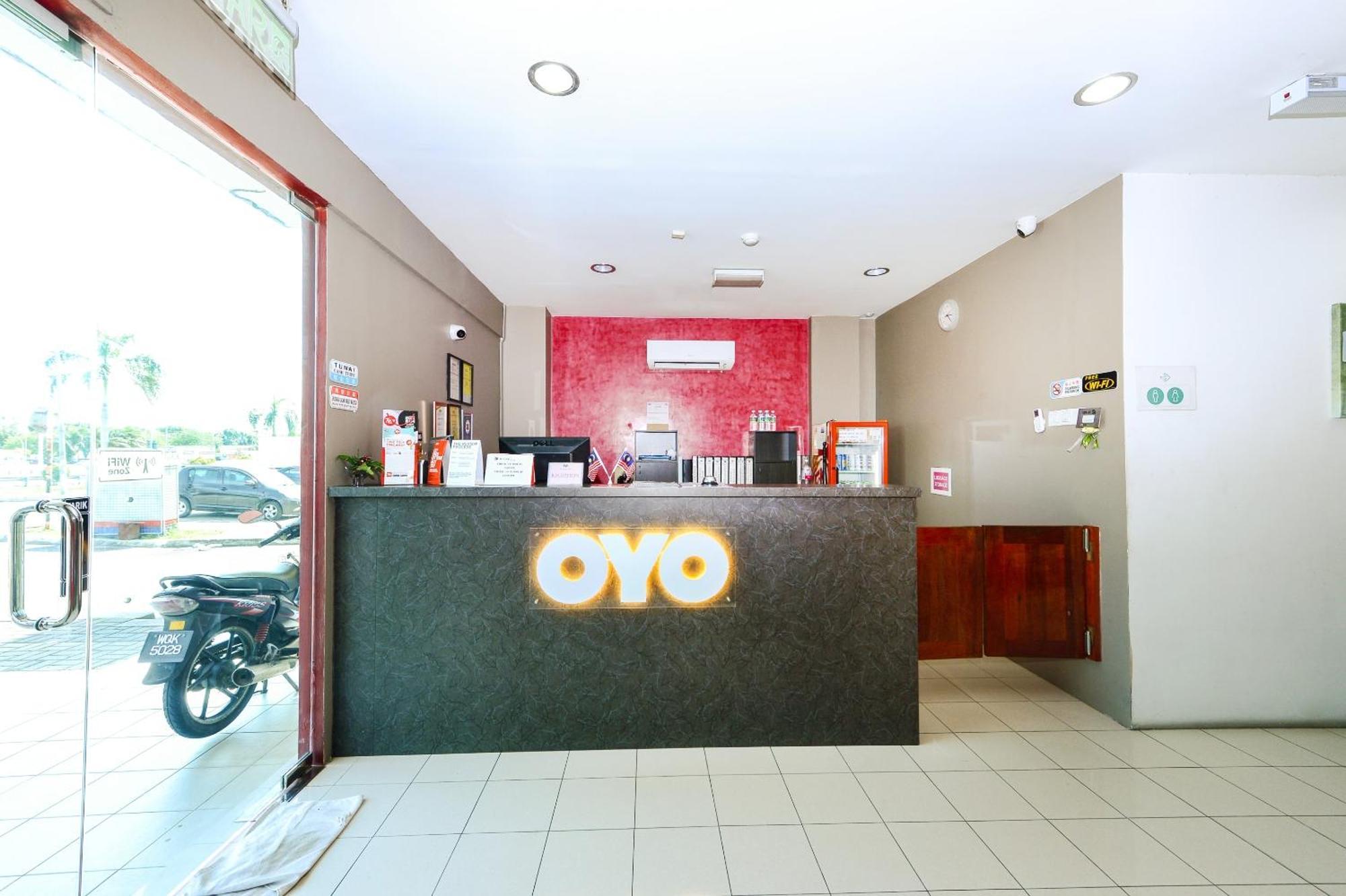 Super Oyo 502 Midah Inn Puchong Extérieur photo
